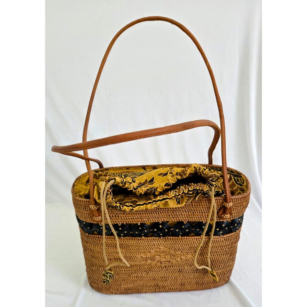Vintage Handwoven Rattan Purse with Fabric interior, Leather Straps - Picture 2 of 7